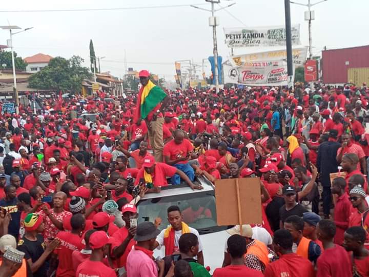 Guinée: comment le Front national pour la défense de la Constitution peut-il remporter la victoire contre le troisième mandat?