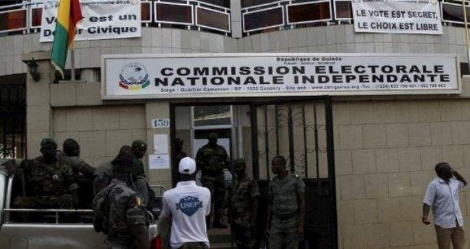 L’organisation du scrutin présidentiel du 18 octobre 2020 en Guinée : la CENI à pied d’œuvre, le FNDC sur le qui-vive